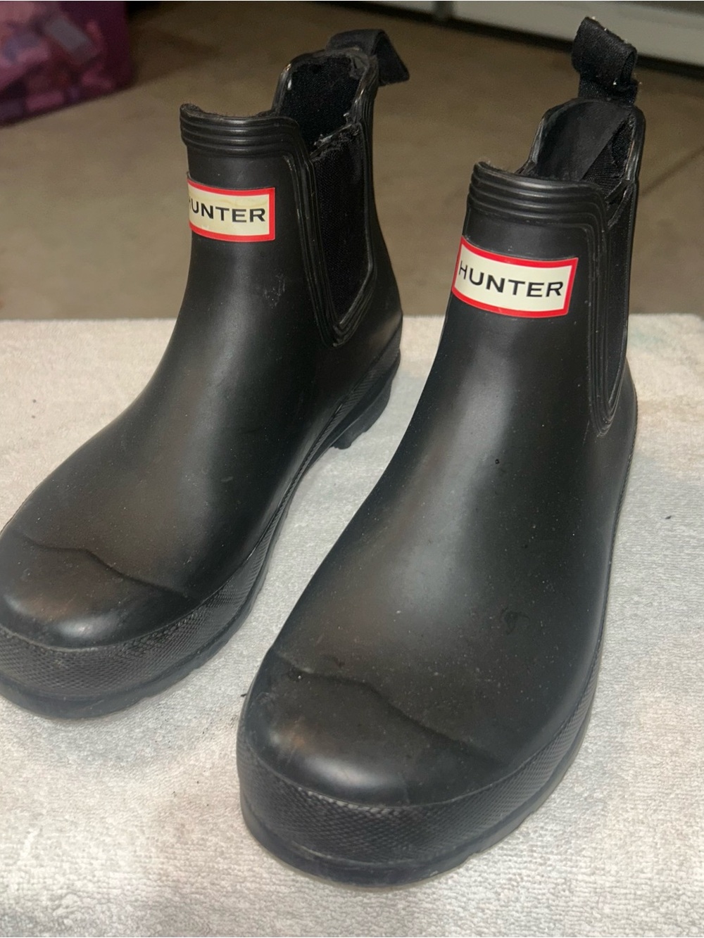 Hunter Black Chelsea Rain Boots